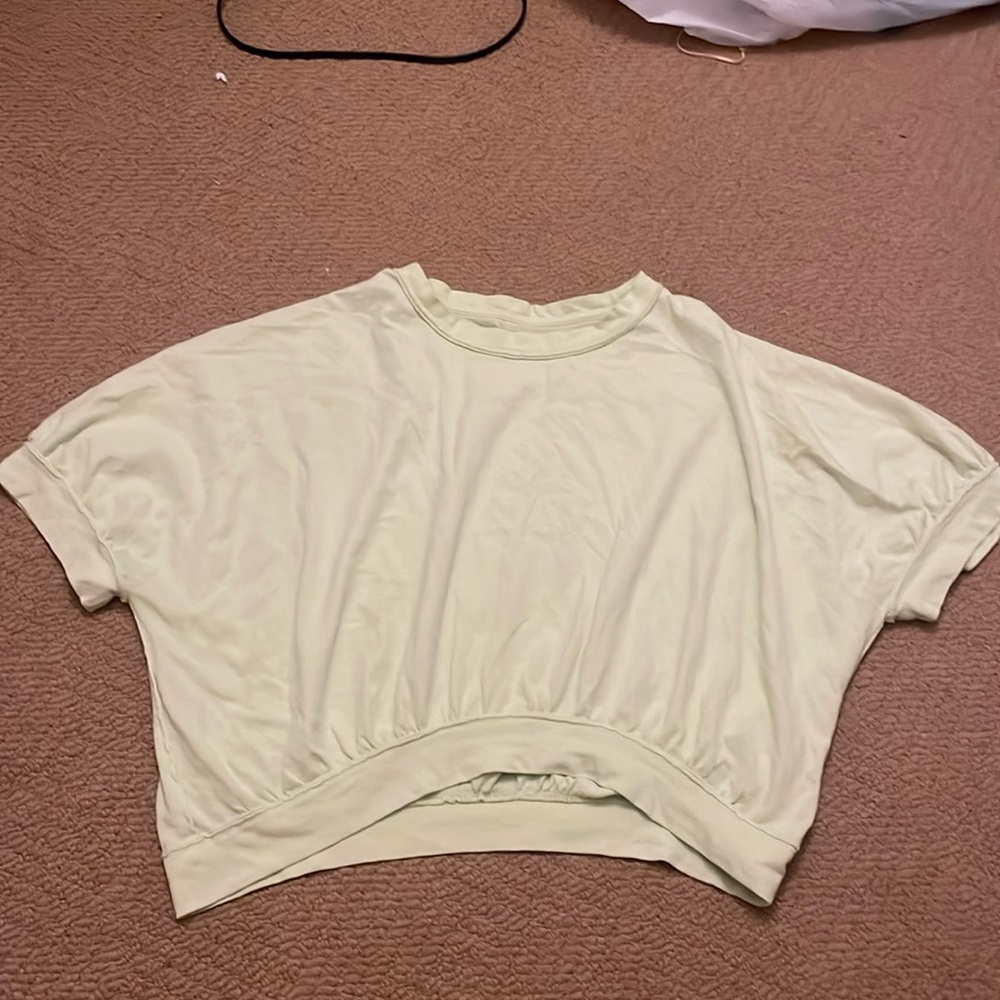 We the free 100% cotton cropped Doman sleeve T-shirt L